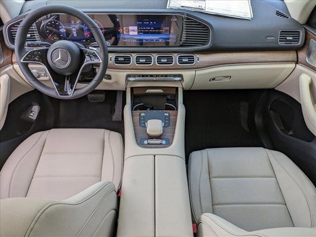 new 2024 Mercedes-Benz GLS 450 car, priced at $90,125