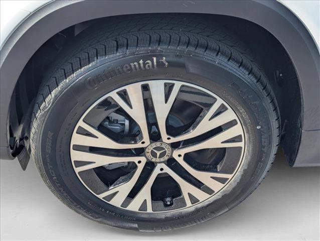 new 2025 Mercedes-Benz GLB 250 car, priced at $48,645