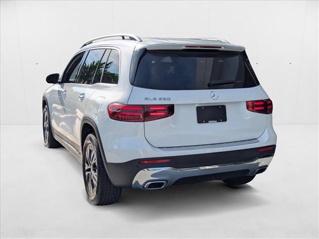 new 2025 Mercedes-Benz GLB 250 car, priced at $48,645