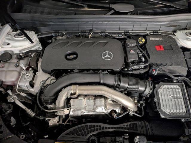 new 2025 Mercedes-Benz GLB 250 car, priced at $48,645