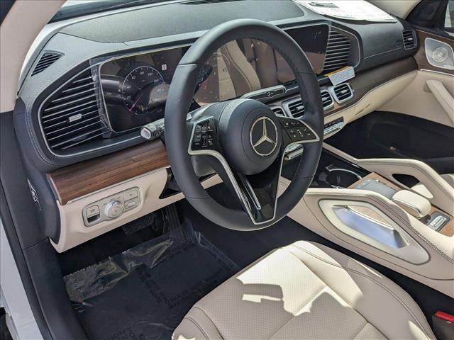 new 2024 Mercedes-Benz GLS 450 car, priced at $90,125