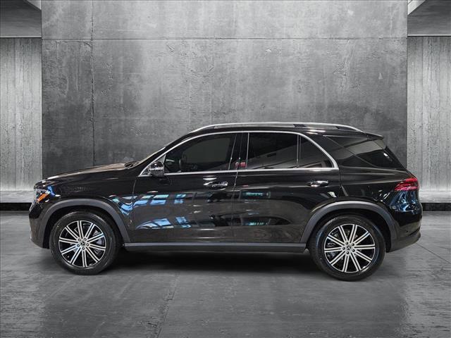 new 2025 Mercedes-Benz GLE 450 car, priced at $73,965