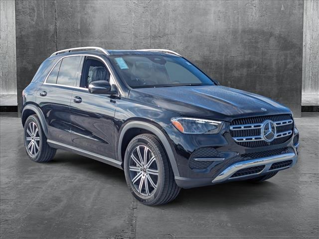 new 2025 Mercedes-Benz GLE 450 car, priced at $73,965