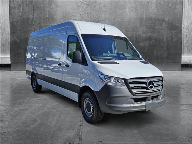 new 2025 Mercedes-Benz Sprinter 2500 car, priced at $58,313