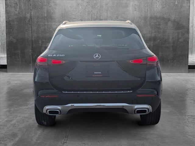 new 2025 Mercedes-Benz GLA 250 car, priced at $46,975