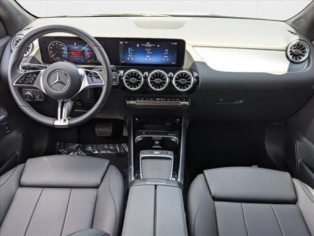 used 2025 Mercedes-Benz GLA 250 car, priced at $38,177
