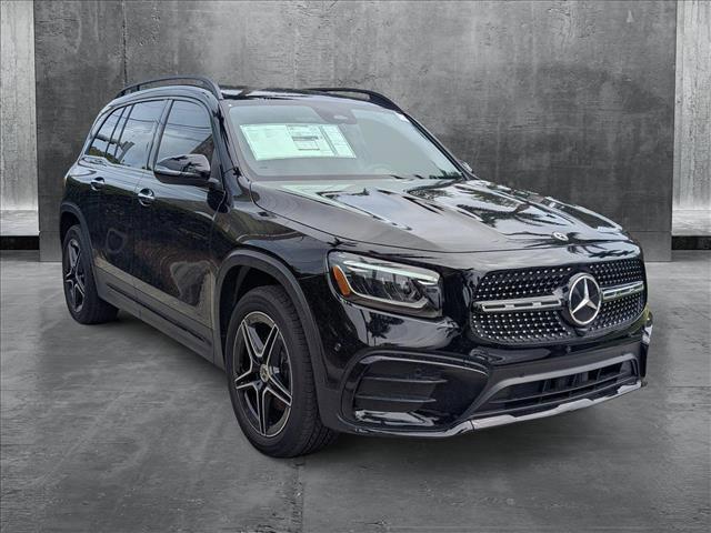 new 2025 Mercedes-Benz GLB 250 car, priced at $51,975