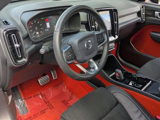 used 2020 Volvo XC40 car, priced at $28,595