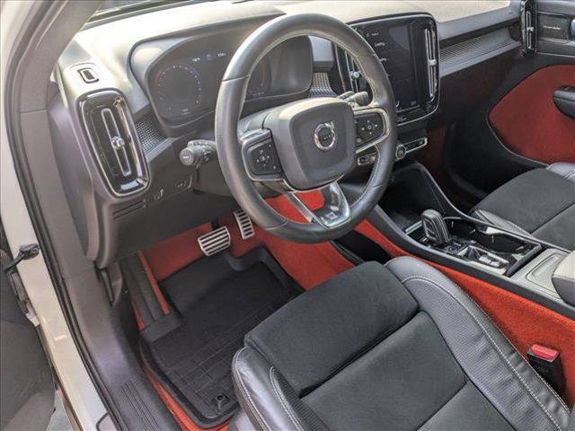 used 2020 Volvo XC40 car, priced at $28,995