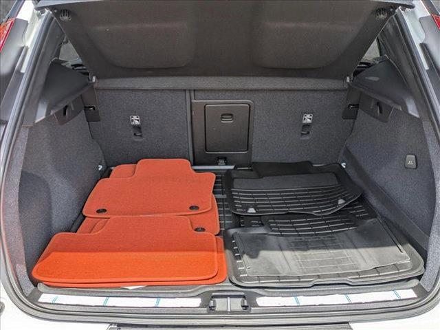used 2020 Volvo XC40 car, priced at $28,595