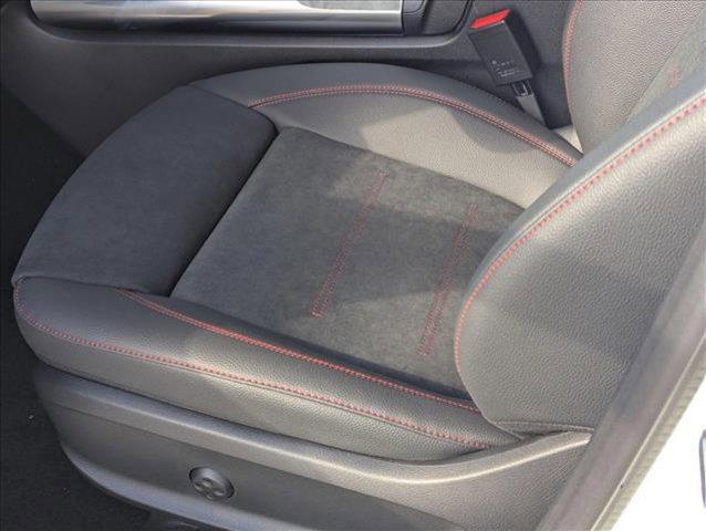 new 2025 Mercedes-Benz GLA 250 car, priced at $48,845