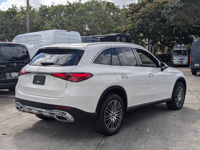 new 2025 Mercedes-Benz GLC 300 car, priced at $51,385