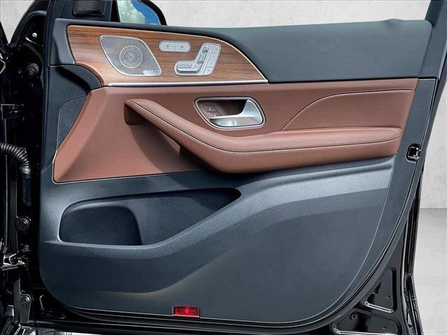 used 2025 Mercedes-Benz GLS 450 car, priced at $88,249