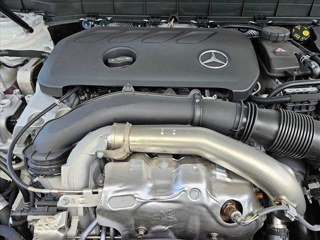 new 2025 Mercedes-Benz GLB 250 car, priced at $48,645