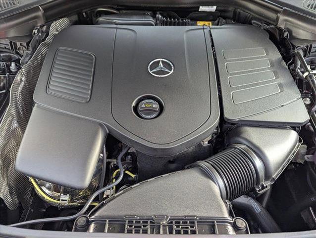 new 2025 Mercedes-Benz GLC 300 car, priced at $55,835