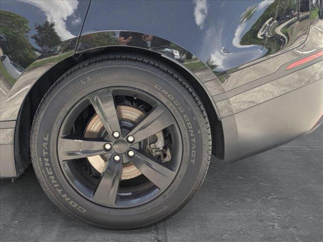 used 2018 Land Rover Range Rover Velar car, priced at $23,495