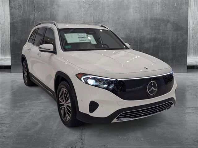 new 2025 Mercedes-Benz EQB 250 car, priced at $59,165
