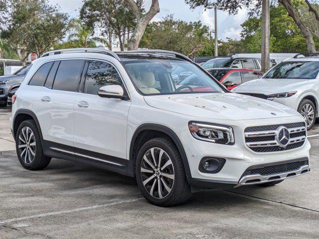 used 2022 Mercedes-Benz GLB 250 car, priced at $26,995