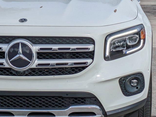 used 2022 Mercedes-Benz GLB 250 car, priced at $26,995