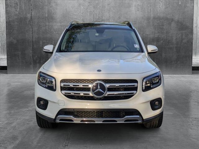 used 2021 Mercedes-Benz GLB 250 car, priced at $27,998