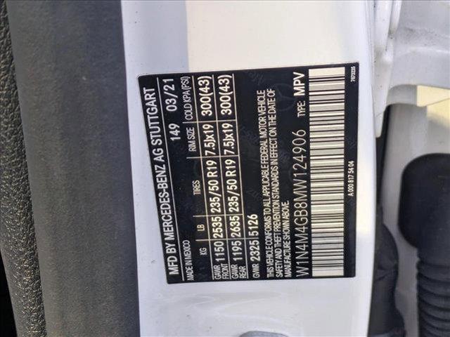 used 2021 Mercedes-Benz GLB 250 car, priced at $27,998