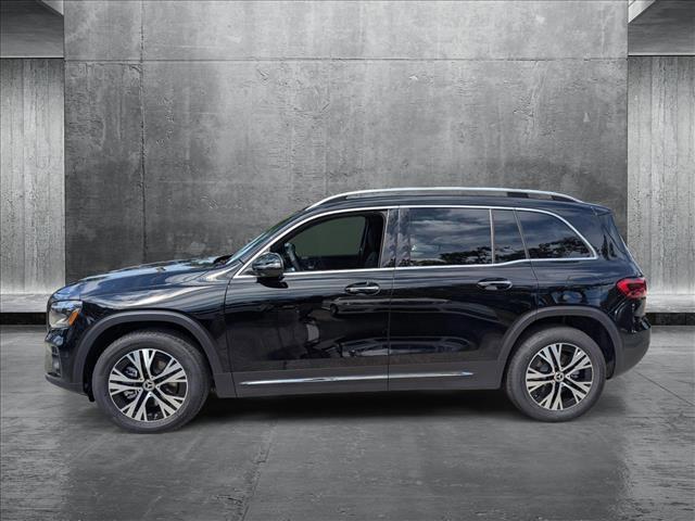new 2025 Mercedes-Benz GLB 250 car, priced at $48,645
