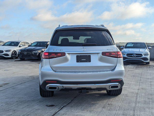 new 2025 Mercedes-Benz GLS 450 car, priced at $95,365