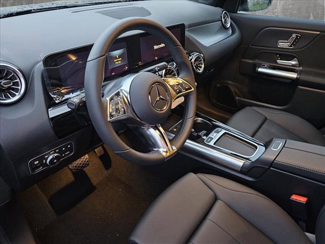 new 2025 Mercedes-Benz GLA 250 car, priced at $45,845