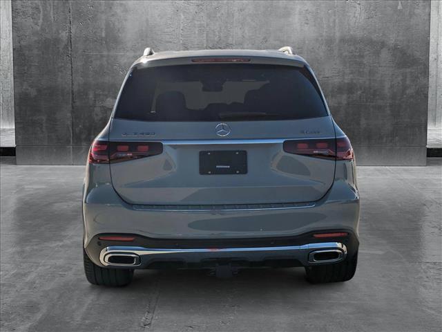 new 2025 Mercedes-Benz GLS 450 car, priced at $101,275