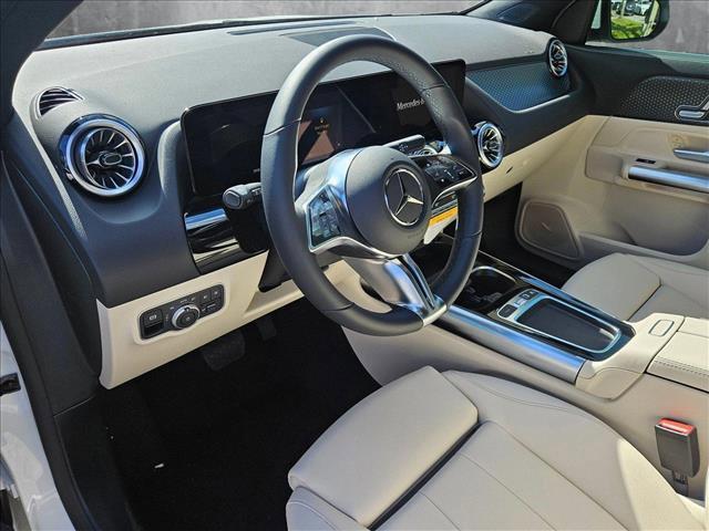 new 2025 Mercedes-Benz GLA 250 car, priced at $45,845