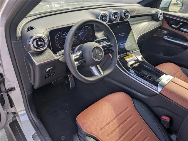 new 2025 Mercedes-Benz GLC 300 car, priced at $61,995