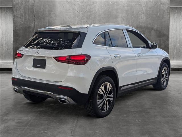 new 2025 Mercedes-Benz GLA 250 car, priced at $45,845