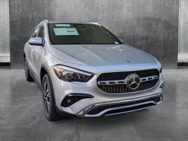 new 2025 Mercedes-Benz GLA 250 car, priced at $46,595