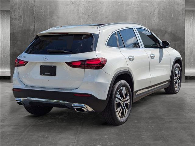 new 2025 Mercedes-Benz GLA 250 car, priced at $45,650