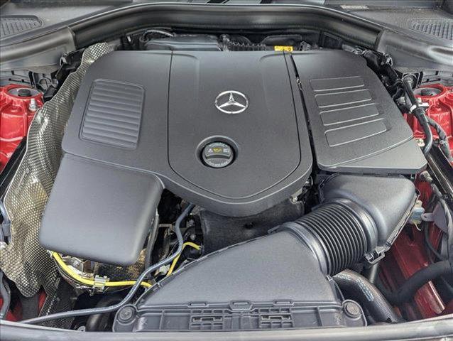new 2025 Mercedes-Benz GLC 300 car, priced at $57,295