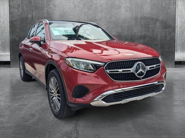 new 2025 Mercedes-Benz GLC 300 car, priced at $57,295