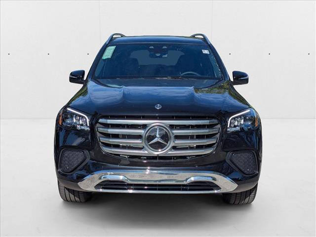 new 2025 Mercedes-Benz GLS 450 car, priced at $91,945