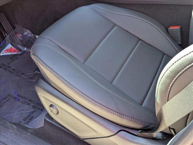 new 2025 Mercedes-Benz GLS 450 car, priced at $91,945