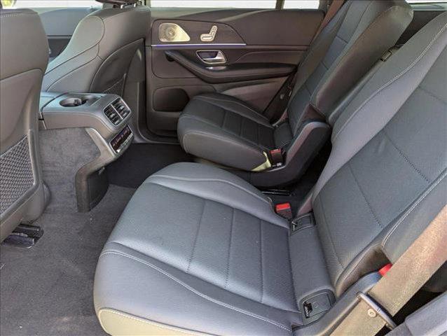 new 2025 Mercedes-Benz GLS 450 car, priced at $91,945