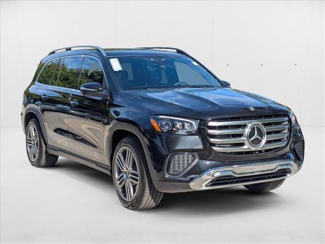 new 2025 Mercedes-Benz GLS 450 car, priced at $91,945