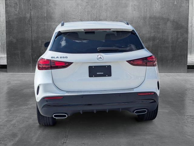 new 2025 Mercedes-Benz GLA 250 car, priced at $49,175
