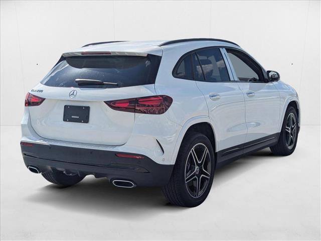new 2025 Mercedes-Benz GLA 250 car, priced at $49,175