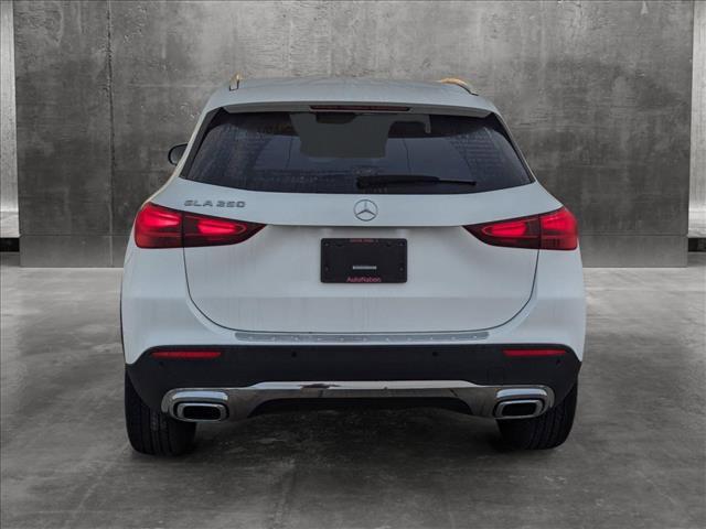 new 2025 Mercedes-Benz GLA 250 car, priced at $44,345