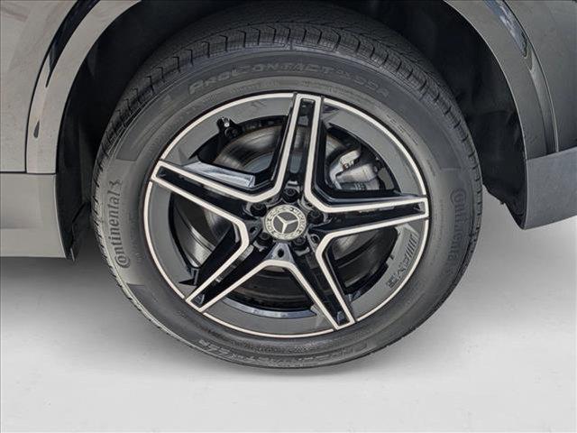 new 2025 Mercedes-Benz GLA 250 car, priced at $52,205