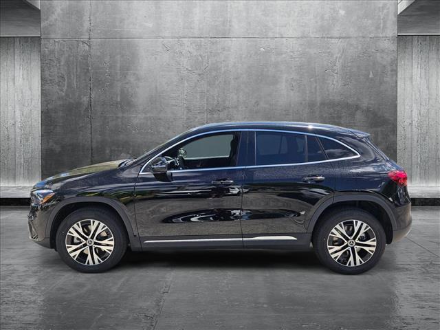 new 2025 Mercedes-Benz GLA 250 car, priced at $42,250