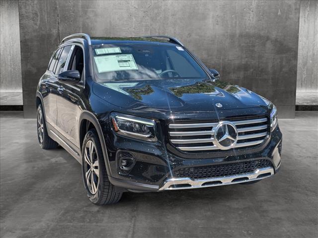 new 2025 Mercedes-Benz GLB 250 car, priced at $48,645