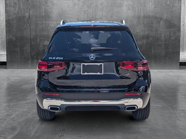 new 2025 Mercedes-Benz GLB 250 car, priced at $48,645