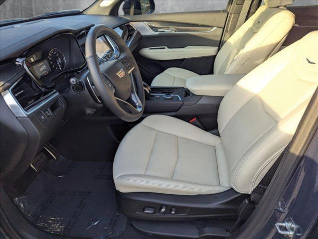 used 2025 Cadillac XT6 car, priced at $59,998