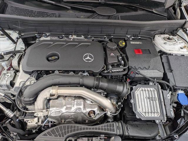 new 2025 Mercedes-Benz GLB 250 car, priced at $55,110