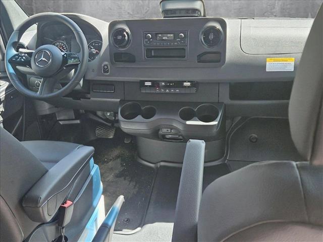 new 2025 Mercedes-Benz Sprinter 2500 car, priced at $59,633